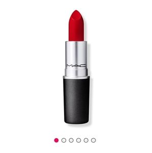 MAC LIPSTICK: RUBY WOO
